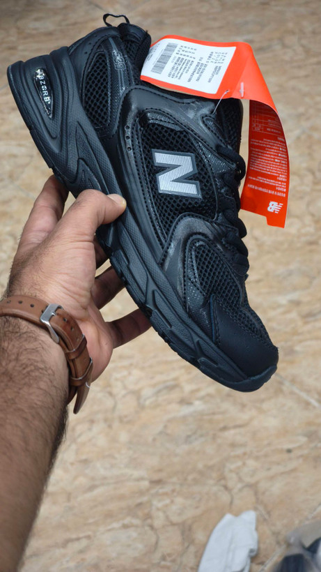 کتونی نیوبالانس 530 مسترکوالیتی /Newbalance 530/سایز 37 الی 45/فروش عمده و تک/ تمام مشکی
