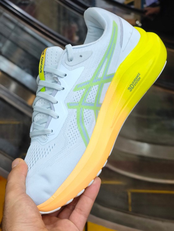 کتونی اسیکس جی تی 1000 مسترکوالیتی /سایز 39 الی 45/Asics GT_1000/ فروش عمده و تک