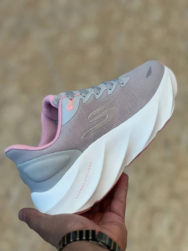 کتونی اسکیچرز ارو برست مسترکوالیتی /سایز 37 الی 40/Skechers Aeru Burst/ صورتی