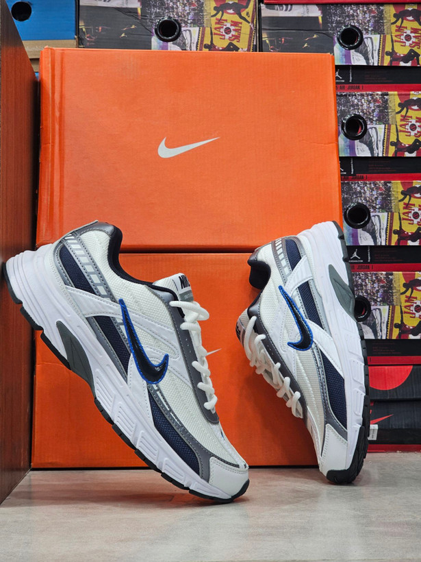 کتونی مسترکوالیتی نایک P-6000 مناسب پیاده روی و استفاده روزانه / سایز 38 الی 45 /Nike P-6000 / فروش عمده و تک