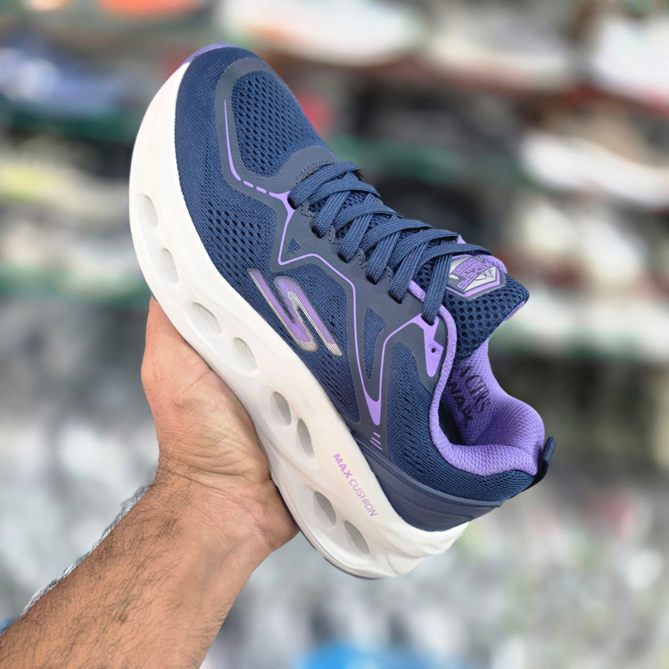 کتونی زنانه اسکیچرز مکس کویشن مسترکوالتی /سایز 37 تا 40/Skechers Max Cushioning/ سورمه ای