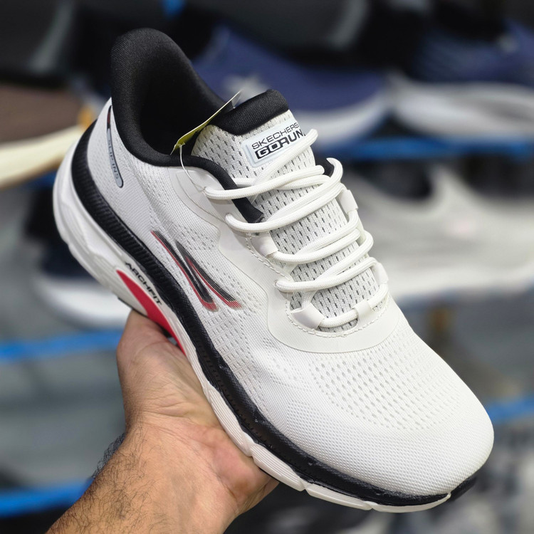 کتونی مردانه اسکیچرز مدل مکس ران مسترکوالیتی / سایز 40 الی 45 /Skechers Max Run/ سفید مشکی