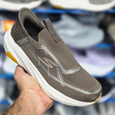 کفشی طبی اسکیچرز اسلیپ مسترکوالیتی بدون بند/Skechers Slip-ins/ سایز 40 الی 45/ قهوه ای