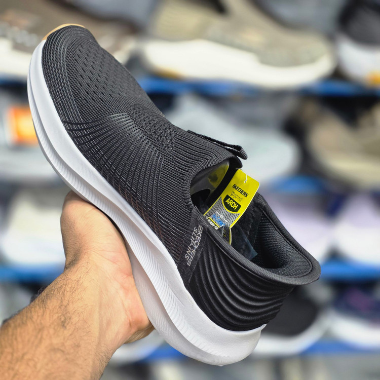 کفشی طبی اسکیچرز اسلیپ مسترکوالیتی بدون بند/Skechers Slip-ins/ سایز 40 الی 45/ مشکی