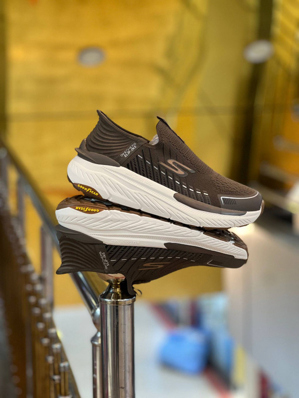 کفشی طبی اسکیچرز گود یر اسلیپ اینز مسترکوالیتی بدون بند/Skechers Slip-ins Good Year/ سایز 40 الی 45