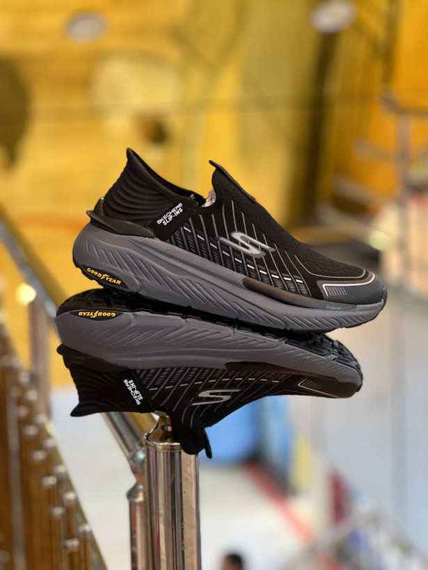 کفشی طبی اسکیچرز گود یر اسلیپ اینز مسترکوالیتی بدون بند/Skechers Slip-ins Good Year/ سایز 40 الی 45
