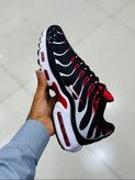 کتونی مسترکوالیتی نایک ایرمکس تی ان پلاس / سایز 40 الی 45 /Nike Air Max TN Plus / فروش عمده و تک