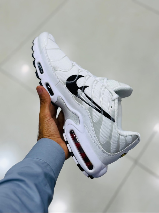 کتونی مسترکوالیتی نایک ایرمکس تی ان پلاس / سایز 40 الی 45 /Nike Air Max TN Plus / فروش عمده و تک