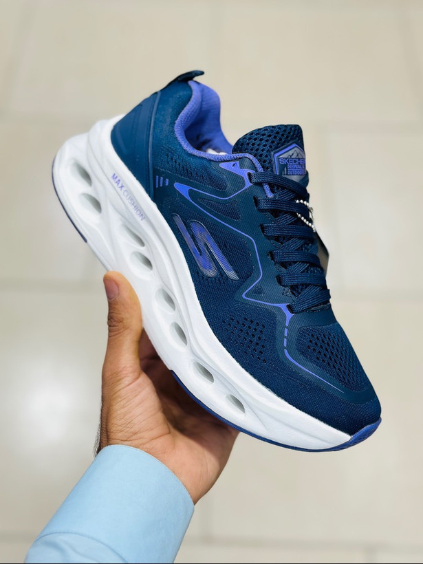 کتونی زنانه اسکیچرز مکس کوشن مسترکوالتی /سایز 37 تا 40/Skechers Max Cushioning/ سورمه ای