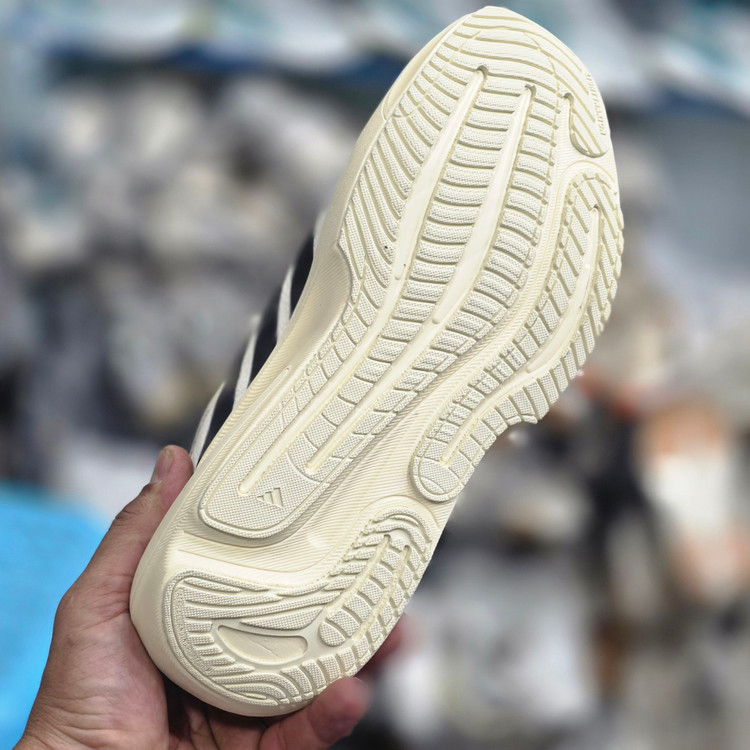 کتونی آدیداس سوپرنوا رایز 3 مسترکوالیتی/سایز 40 الی 45/Adidas Supernova Rise 3/ فروش عمده و تک