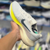 کتونی مسترکوالیتی نایک زوم فلای 5 /سایز 40 الی 45/Nike Zoom Fly 5 / فروش عمده و تک