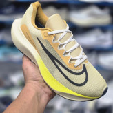 کتونی مسترکوالیتی نایک زوم فلای 5 /سایز 40 الی 45/Nike Zoom Fly 5 / فروش عمده و تک
