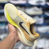 کتونی مسترکوالیتی نایک زوم فلای 5 /سایز 40 الی 45/Nike Zoom Fly 5 / فروش عمده و تک