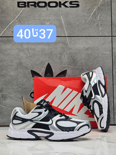 کتونی نایک V5 RNR مسترکوالیتی / سایز 37 الی 40 / Nike V5 RNR / فروش عمده و تک