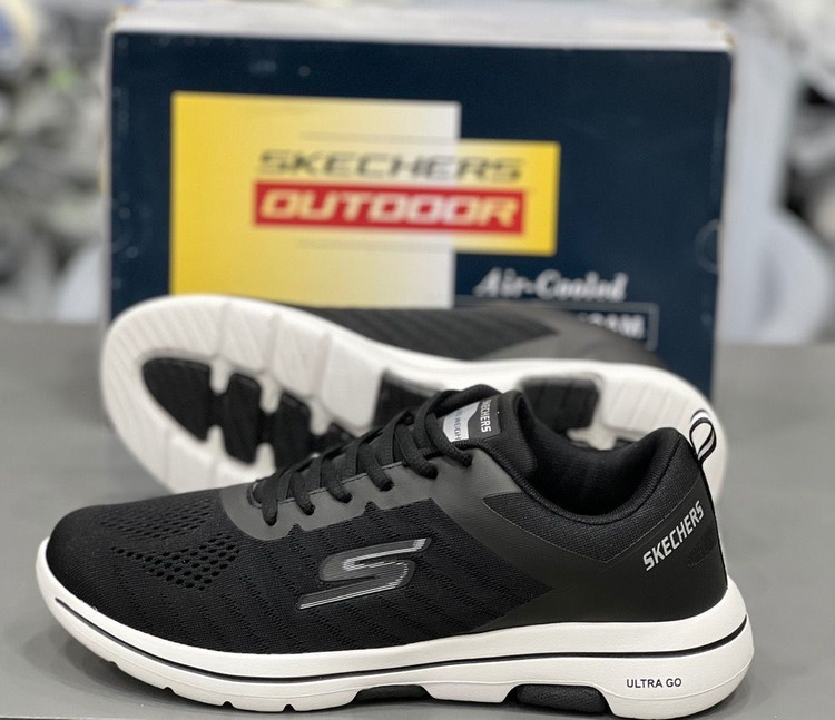 کتونی سایز بزرگ اسکیچرز اولترا گو مسترکوالیتی /سایز 44 الی 48/Skechers Ultra Go/ فروش عمده و تک
