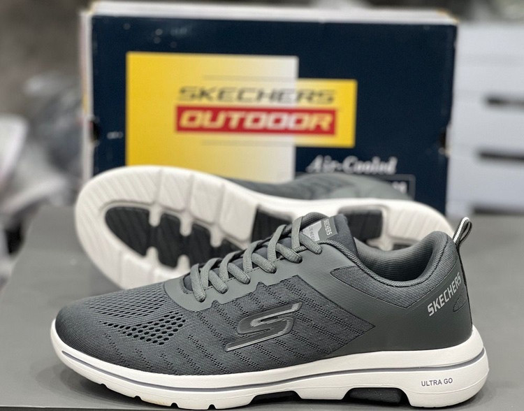 کتونی سایز بزرگ اسکیچرز اولترا گو مسترکوالیتی /سایز 44 الی 48/Skechers Ultra Go/ فروش عمده و تک