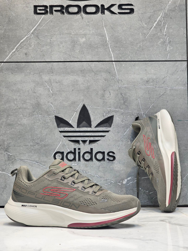 کتونی اسکیچرز مکس کوشن پروپالشن مسترکوالیتی /سایز 40 الی 45/Skechers Max Cushioning Propulsion/ فروش عمده و تک