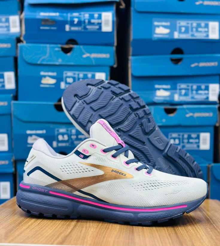 کتونی بروکس گاست 15 مسترکوالیتی/Brooks Ghost 15/ سایز 36 الی 45/ فروش عمده و تک