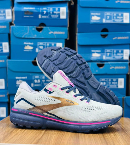 کتونی بروکس گاست 15 مسترکوالیتی/Brooks Ghost 15/ سایز 36 الی 45/ فروش عمده و تک