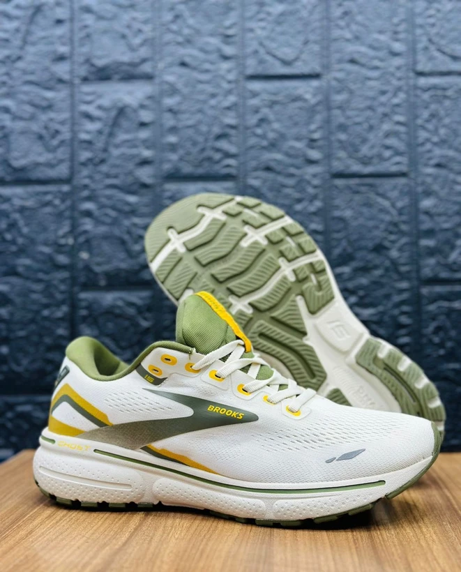 کتونی بروکس گاست 15 مسترکوالیتی/Brooks Ghost 15/ سایز 36 الی 45/ فروش عمده و تک