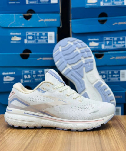 کتونی بروکس گاست 15 مسترکوالیتی/Brooks Ghost 15/ سایز 36 الی 45/ فروش عمده و تک
