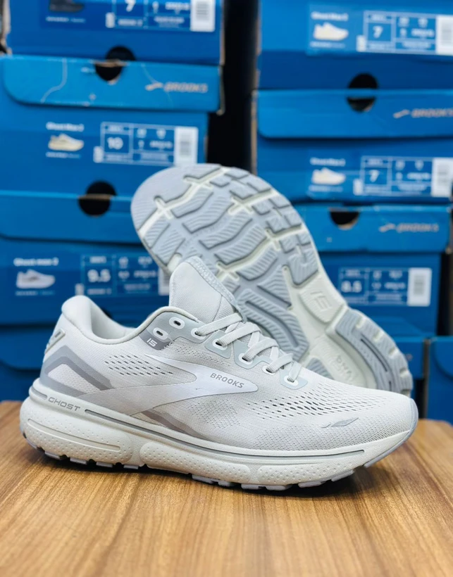 کتونی بروکس گاست 15 مسترکوالیتی/Brooks Ghost 15/ سایز 36 الی 45/ فروش عمده و تک