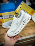 کتونی زنانه اسکیچرز مکس کوشن مسترکوالتی /سایز 37 تا 40/Skechers Max Cushioning/ فروش عمده و تک