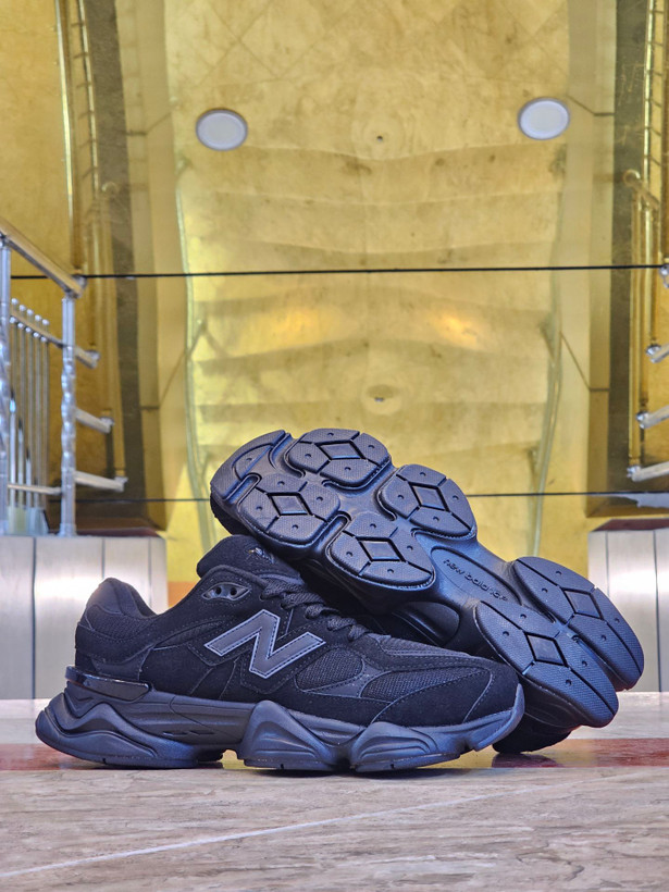 کتونی نیوبالانس 9060 مسترکوالیتی /Newbalance 9060/سایز40 الی 45/ فروش عمده و تک