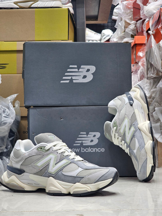 کتونی نیوبالانس 9060 مسترکوالیتی /Newbalance 9060/سایز40 الی 45/ فروش عمده و تک