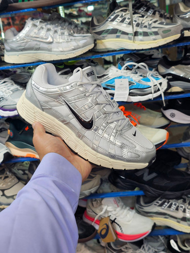 کتونی مسترکوالیتی نایک P-6000 مناسب پیاده روی و استفاده روزانه / سایز 40 الی 40 /Nike P-6000 / فروش عمده و تک