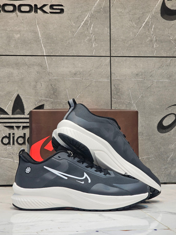 کتونی نایک ایر زوم مسترکوالیتی / سایز 40 الی 45 / Nike Air Zoom / فروش عمده و تک