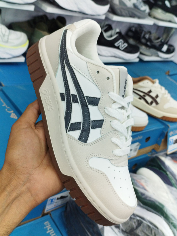 کتونی اسیکس کورت MZ 2.0 مسترکوالیتی /سایز 40 الی 45/ASICS Court Mz 2.0/ فروش عمده و تک
