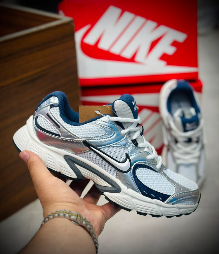 کتونی نایک V5 RNR مسترکوالیتی / سایز 37 الی 45 / Nike V5 RNR / فروش عمده و تک