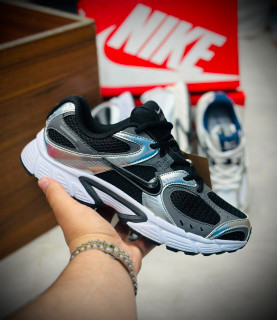 کتونی نایک V5 RNR مسترکوالیتی / سایز 37 الی 45 / Nike V5 RNR / فروش عمده و تک