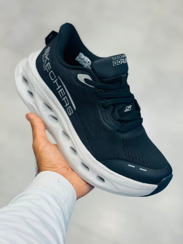 کفشی طبی اسکیچرز اسلیپ مسترکوالیتی /Skechers Slip-ins/ سایز 40 الی 45/ فروش عمده و تک