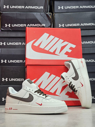 کتونی کلاسیک نایک ایرفورس وارداتی /Nike Air Force/ سایز 40 تا 45/ فروش عمده و تک