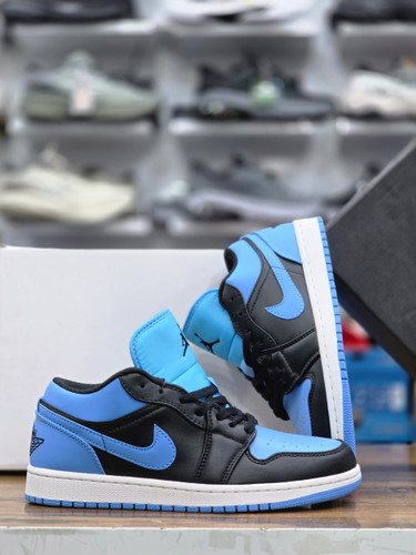 کتونی نایک ایر جردن 1 مسترکوالیتی/سایز 40 الی 45/Nike Air Jordan 1/ فروش عمده و تک