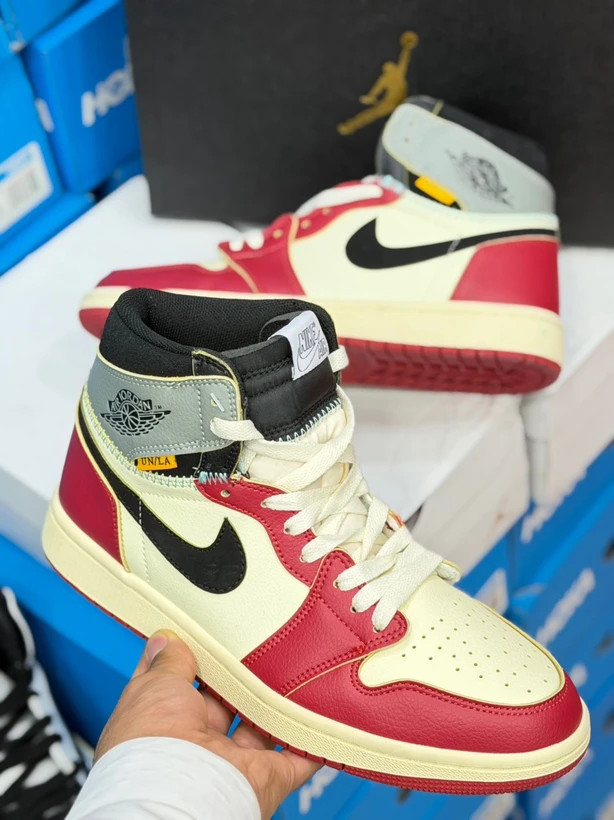 کتونی نایک ایر جردن ساق دار مسترکوالیتی وارداتی /سایز 40 الی 45/ Nike Air jordan/ فروش عمده و تک