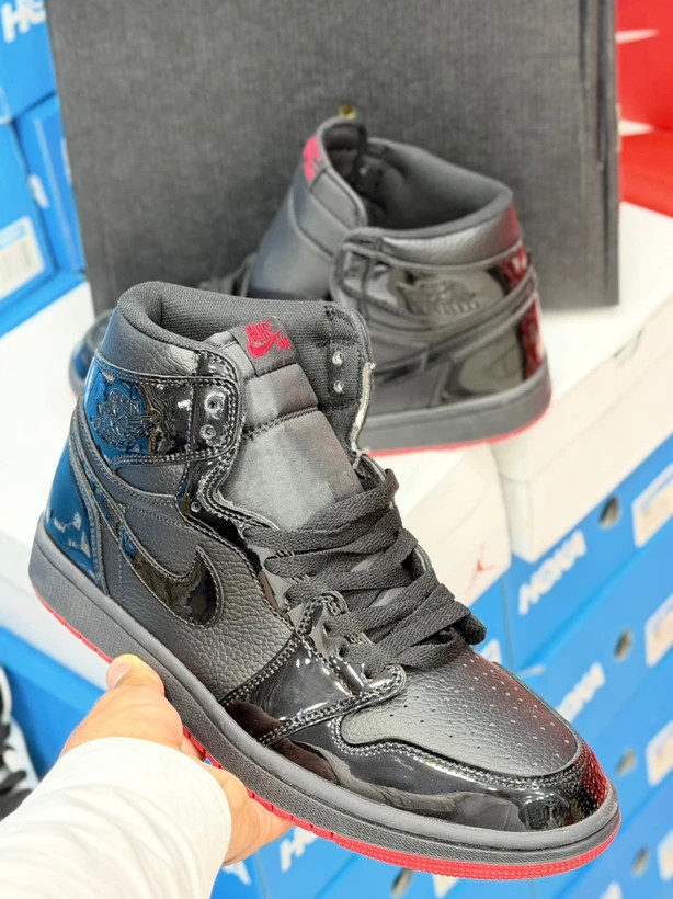 کتونی نایک ایر جردن ساق دار مسترکوالیتی وارداتی /سایز 40 الی 45/ Nike Air jordan/ فروش عمده و تک