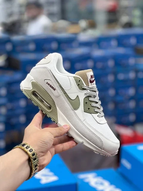 کتونی نایک ایرمکس 90 مسترکوالیتی / سایز 38 الی 45 /Nike Air Max 90 / فروش عمده و تک