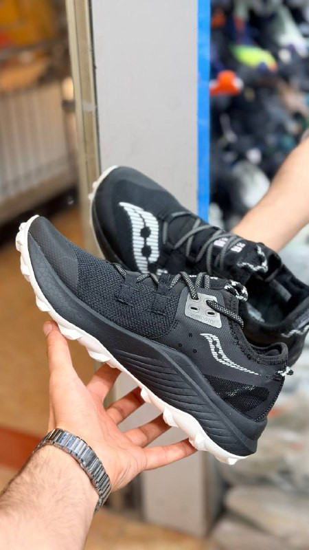 کتونی وارداتی ساکونی اندروفین ریفت مسترکوالیتی/سایز ۴۰ الی ۴۵/ Saucony Endorphin Rift / فروش عمده و تک
