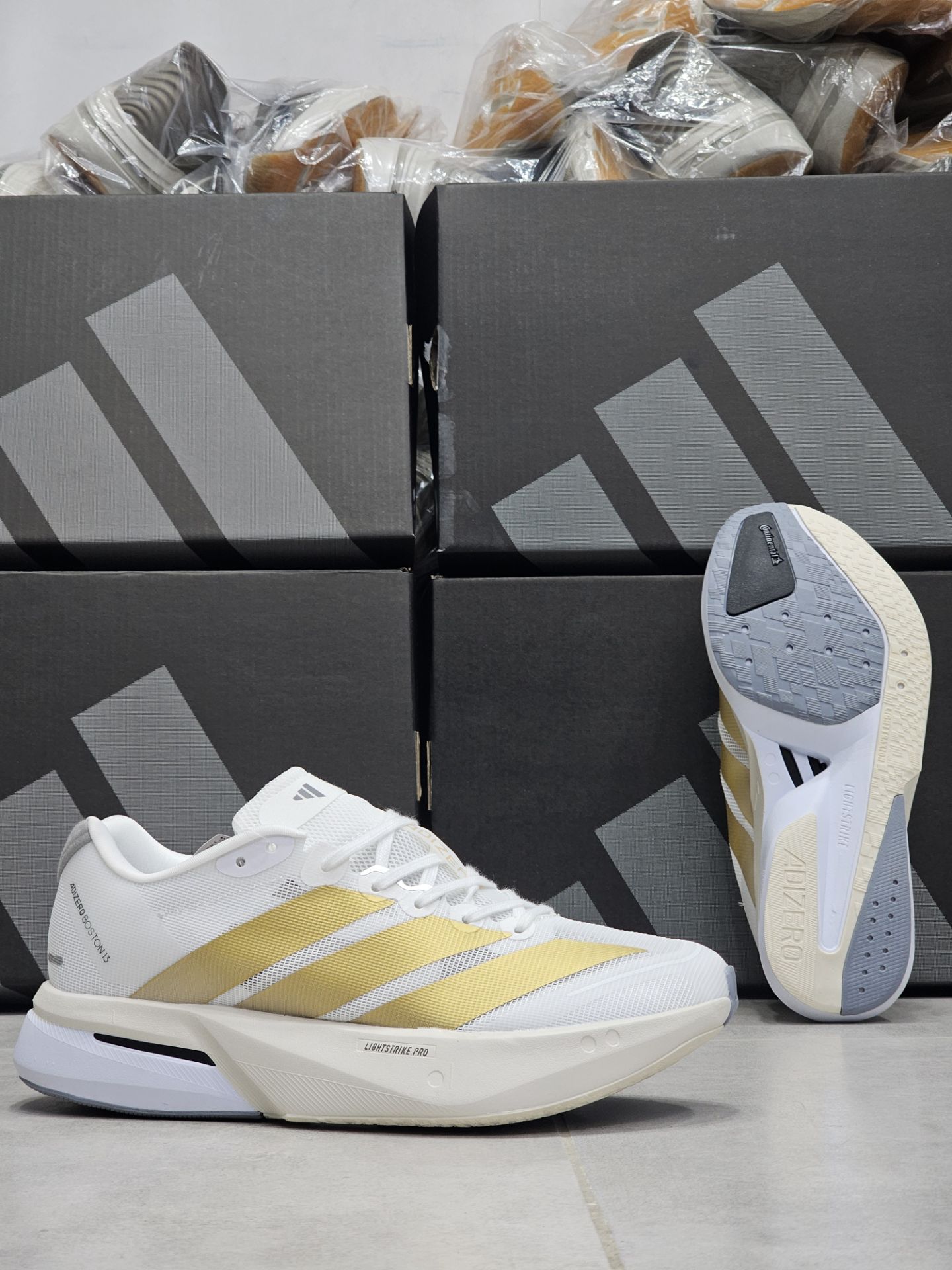 کتونی آدیداس آدی زیرو بوستون 13 مسترکوالیتی/سایز 40 الی 45/Adidas Adizero Boston 13/ فروش عمده و تک