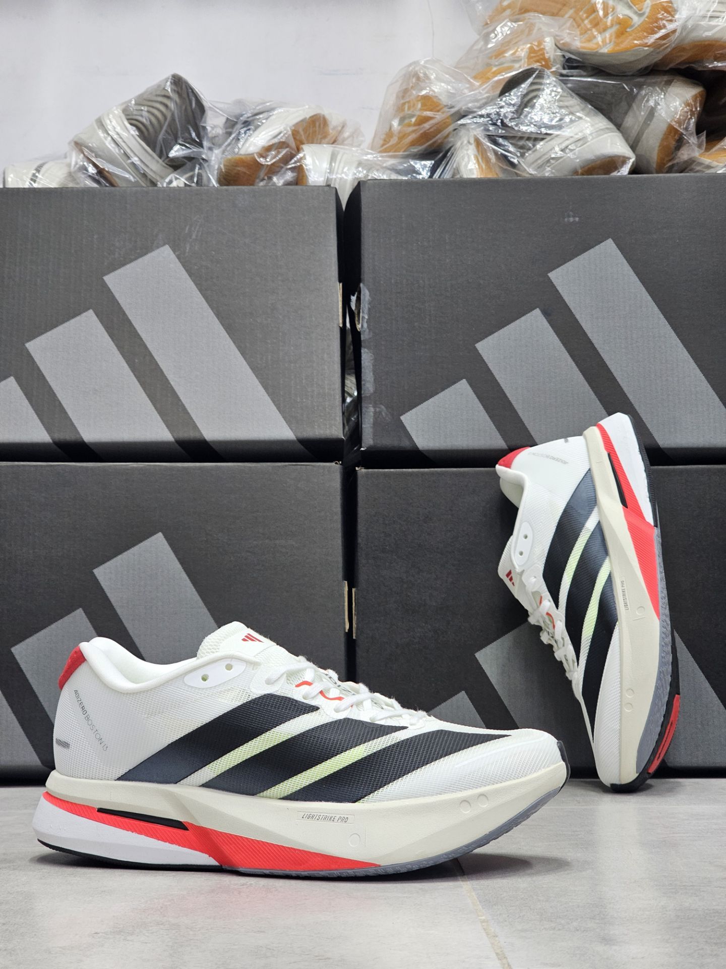 کتونی آدیداس آدی زیرو بوستون 13 مسترکوالیتی/سایز 40 الی 45/Adidas Adizero Boston 13/ فروش عمده و تک