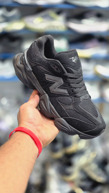 کتونی نیوبالانس 9060 مسترکوالیتی /Newbalance 9060/سایز40 الی 45/ فروش عمده و تک