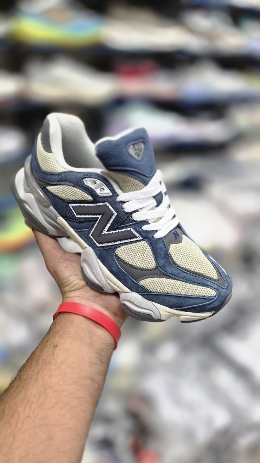کتونی نیوبالانس 9060 مسترکوالیتی /Newbalance 9060/سایز40 الی 45/ فروش عمده و تک