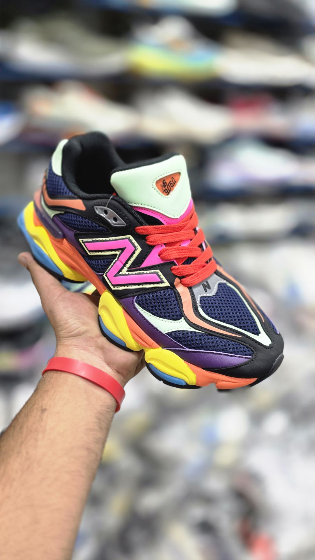 کتونی نیوبالانس 9060 مسترکوالیتی /Newbalance 9060/سایز40 الی 45/ فروش عمده و تک
