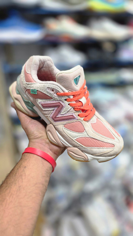 کتونی نیوبالانس 9060 مسترکوالیتی /Newbalance 9060/سایز40 الی 45/ فروش عمده و تک