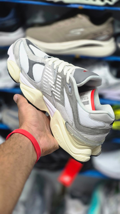کتونی نیوبالانس 9060 مسترکوالیتی /Newbalance 9060/سایز40 الی 45/ فروش عمده و تک