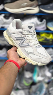 کتونی نیوبالانس 9060 مسترکوالیتی /Newbalance 9060/سایز40 الی 45/ فروش عمده و تک