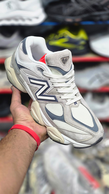 کتونی نیوبالانس 9060 مسترکوالیتی /Newbalance 9060/سایز40 الی 45/ فروش عمده و تک